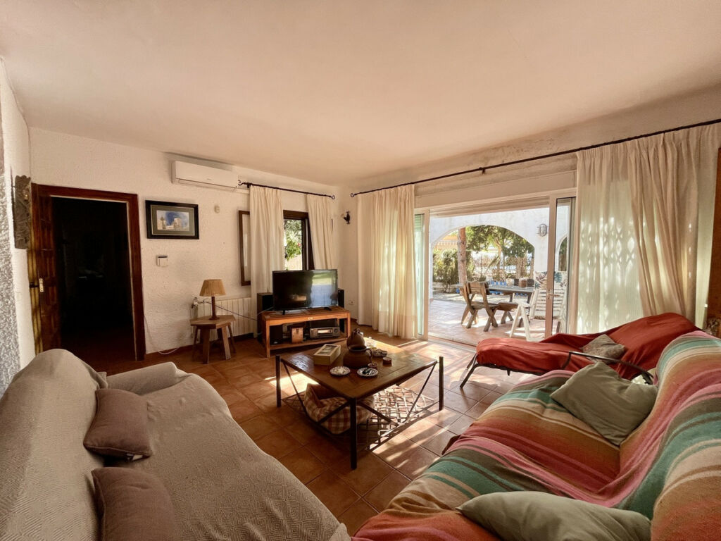 Detached Villa Cabo Roig Alicante - image 20