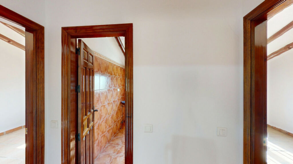Detached Villa La Viñuela Málaga - image 20