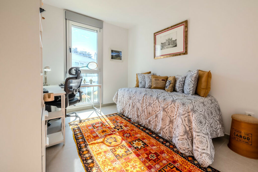 Penthouse New Golden Mile Málaga - image 17
