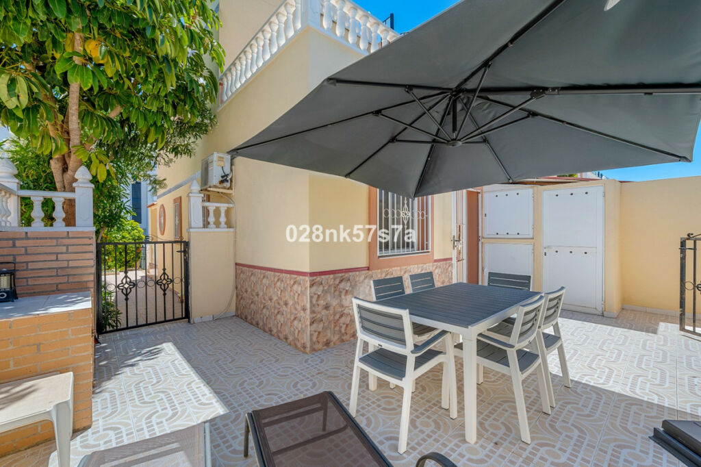 Townhouse La Zenia Alicante - image 20
