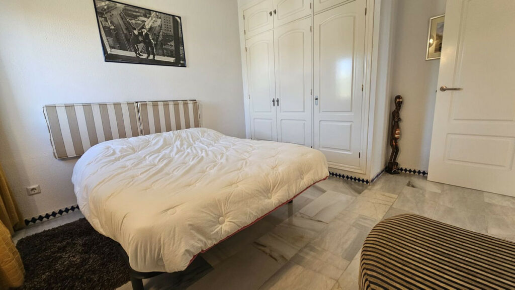 Top Floor Apartment Estepona Málaga - image 20