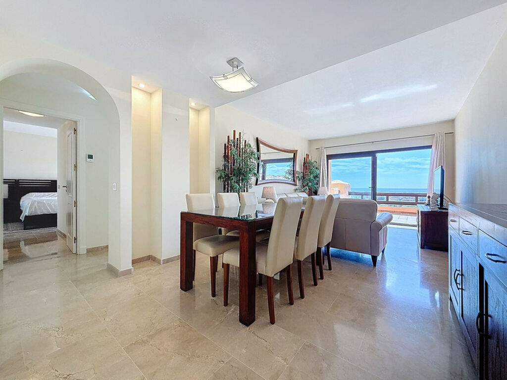 Middle Floor Apartment Manilva Málaga - image 7