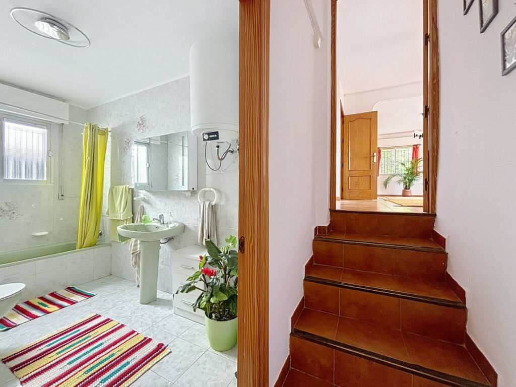 Detached Villa Alcaucín Málaga - image 20