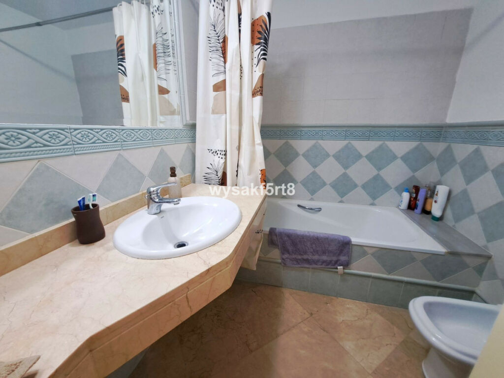 Middle Floor Apartment Casares Playa Málaga - image 19