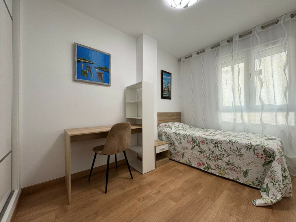 Middle Floor Apartment Torrevieja Alicante - image 20