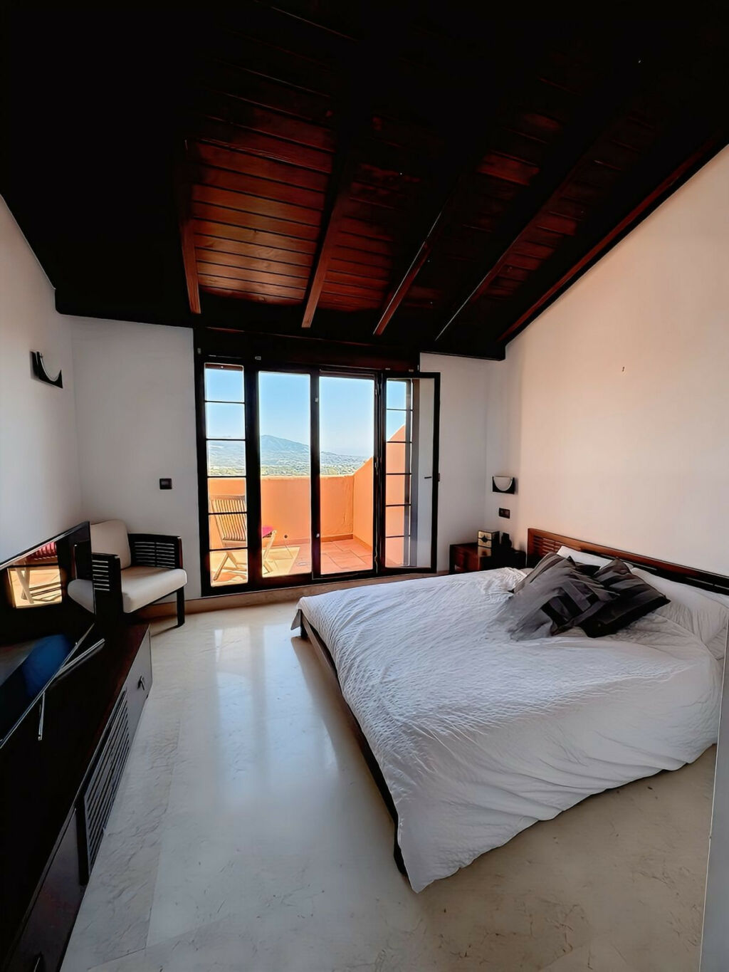 Penthouse Duplex Ojén Málaga - image 14
