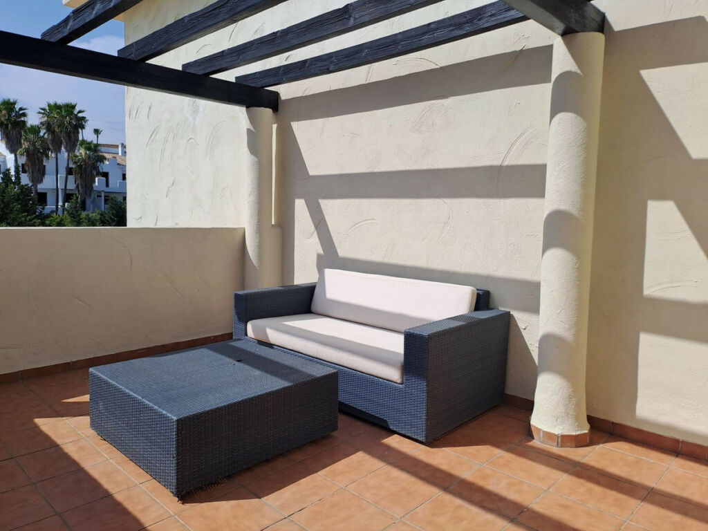Middle Floor Apartment Estepona Málaga - image 23