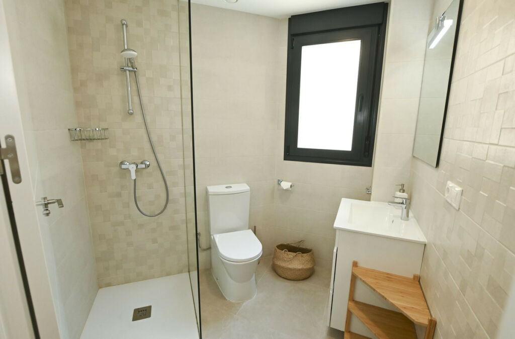Middle Floor Apartment Calpe Alicante - image 21