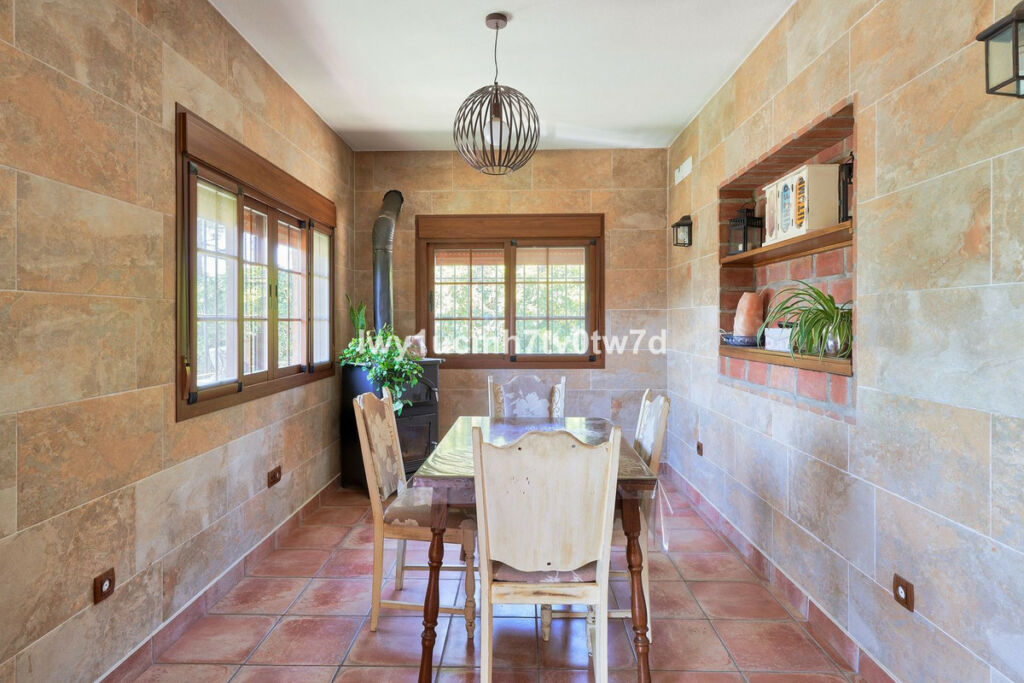 Detached Villa Alhaurín de la Torre Málaga - image 21