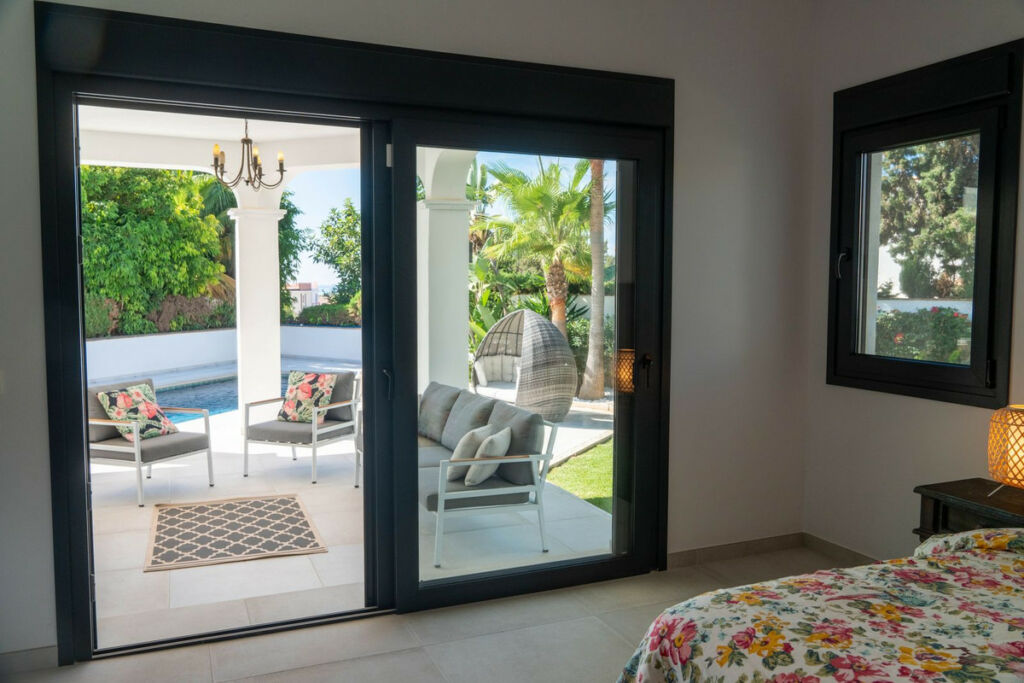 Detached Villa Marbesa Málaga - image 21