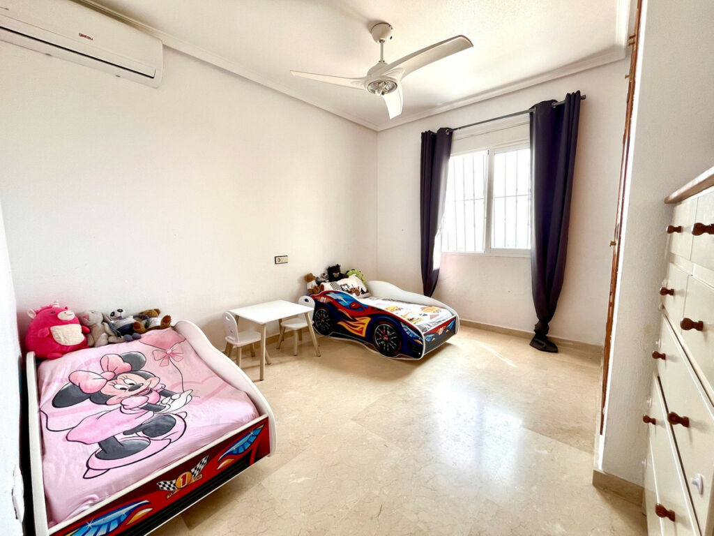 Detached Villa San Miguel de Salinas Alicante - image 21