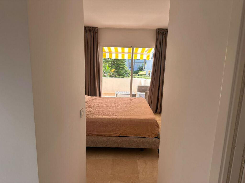 Top Floor Apartment New Golden Mile Málaga - image 21