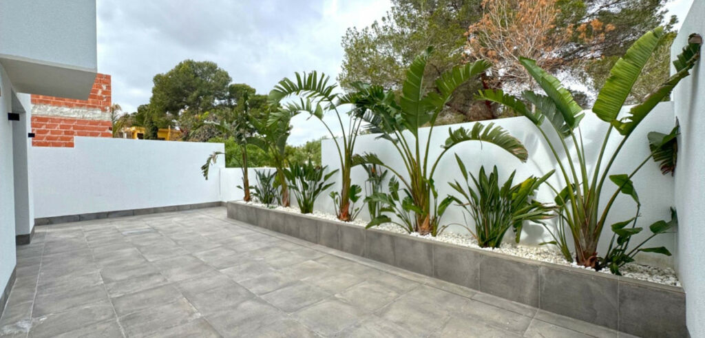 Detached Villa Torrevieja Alicante - image 21