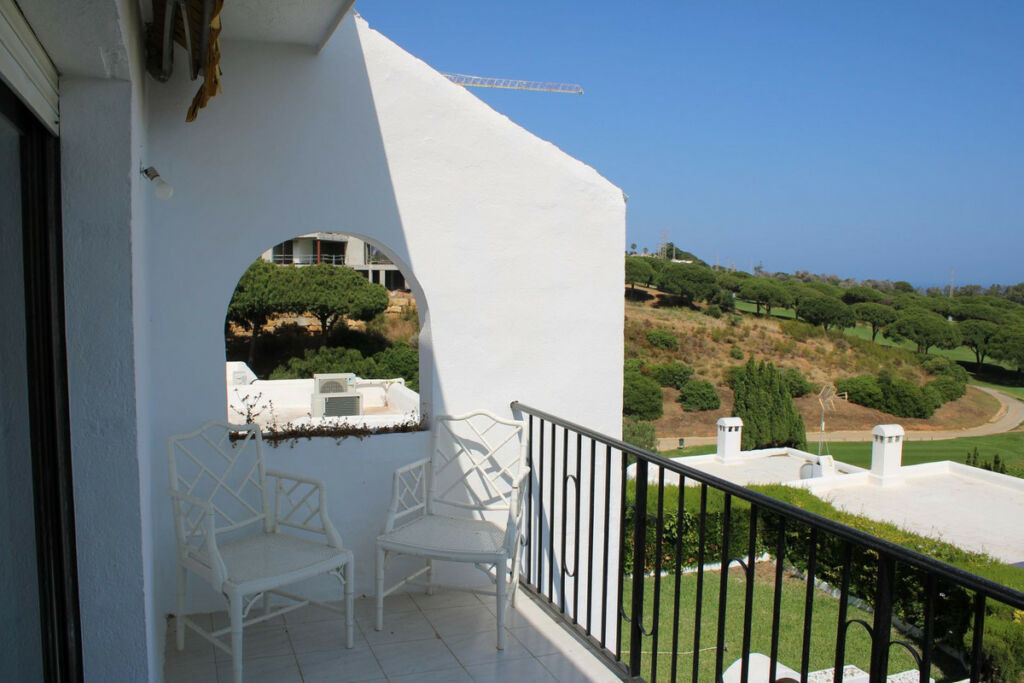 Semi-Detached House Cabopino Málaga - image 21
