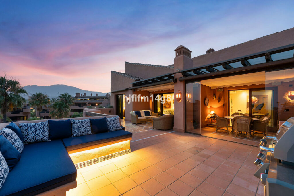 Penthouse Estepona Málaga - image 21