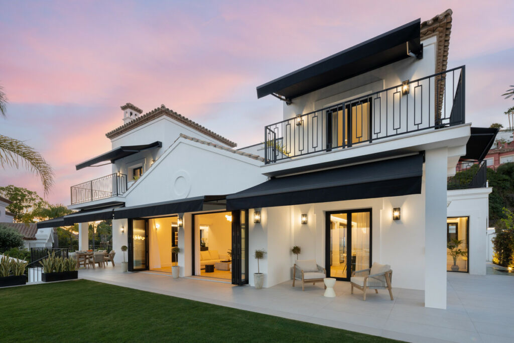 Detached Villa La Quinta Málaga - image 21