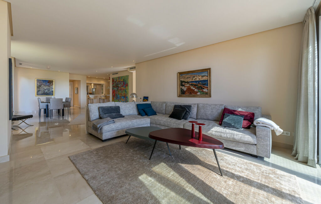 Penthouse The Golden Mile Málaga - image 21