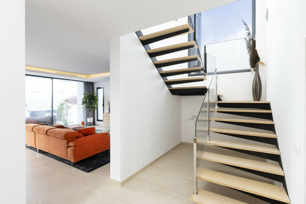 Detached Villa Coín Málaga - image 21