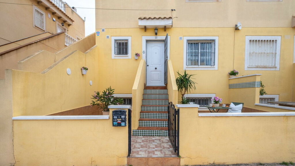 Duplex Los Locos Alicante - image 21