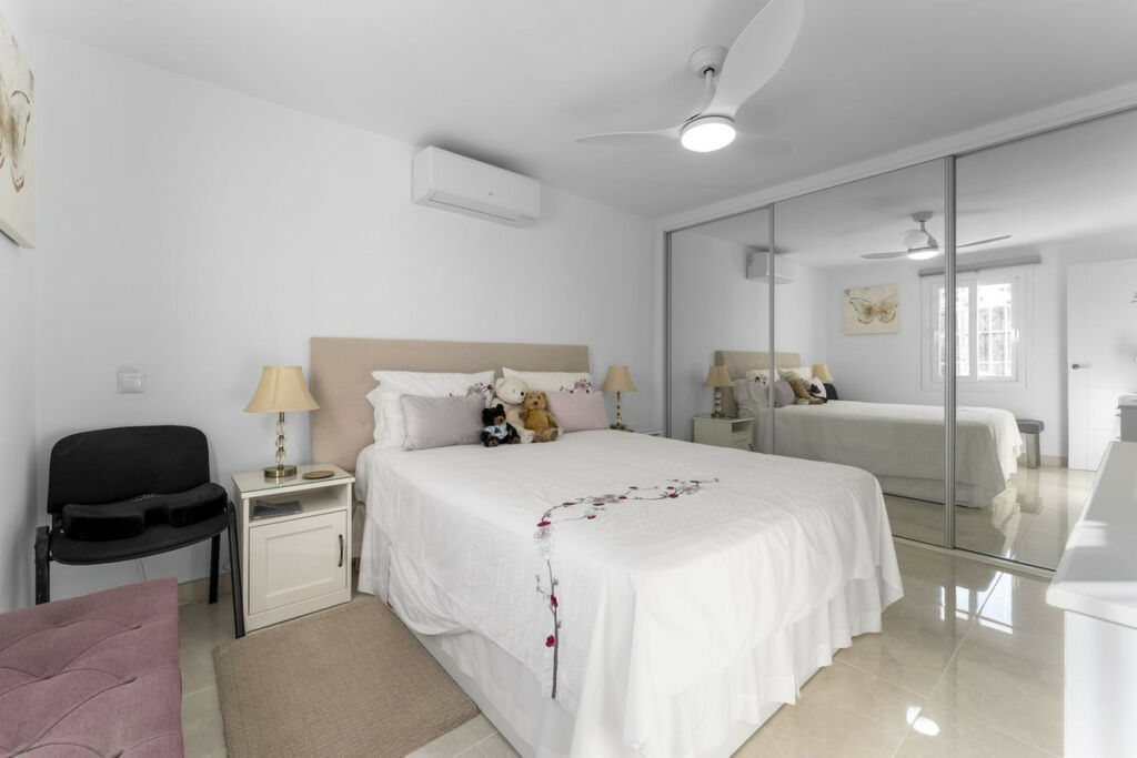 Detached Villa Mijas Málaga - image 21