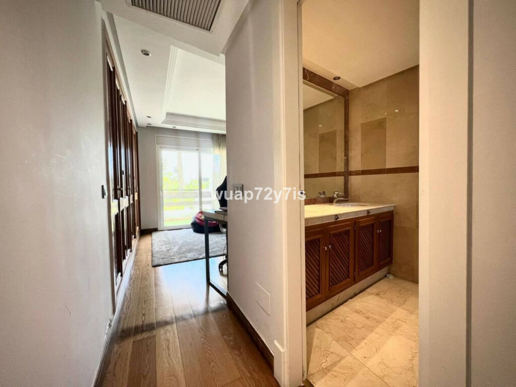 Townhouse Estepona Málaga - image 21