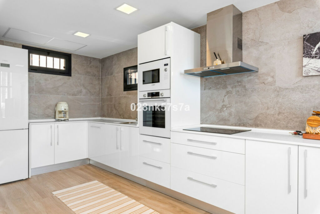 Detached Villa Lomas de Cabo Roig Alicante - image 21