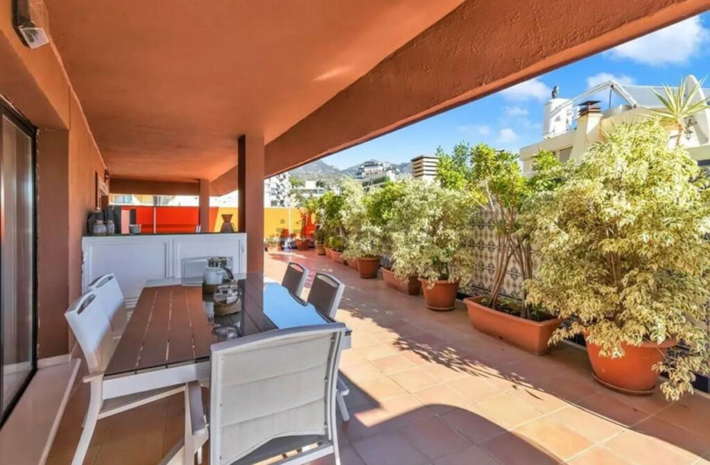 Middle Floor Apartment Marbella Málaga - image 21