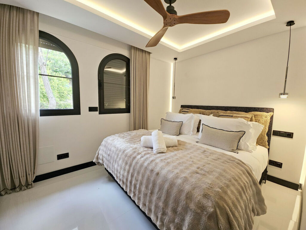 Townhouse Los Arqueros Málaga - image 20