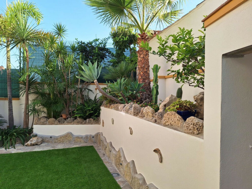 Townhouse La Capellania Málaga - image 21