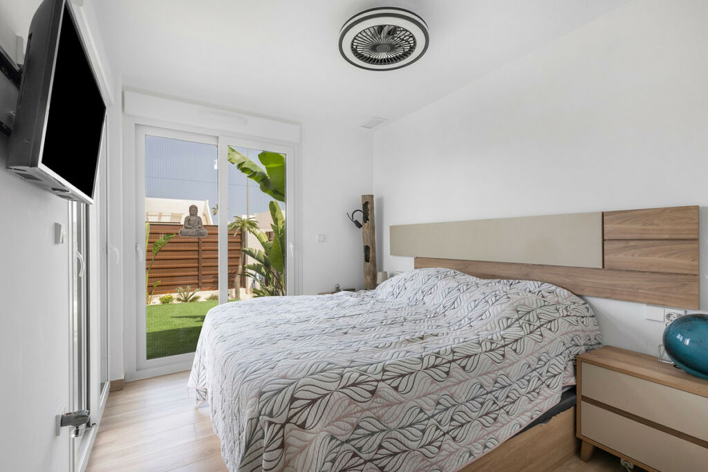 Semi-Detached House Vista Bella Golf Alicante - image 21