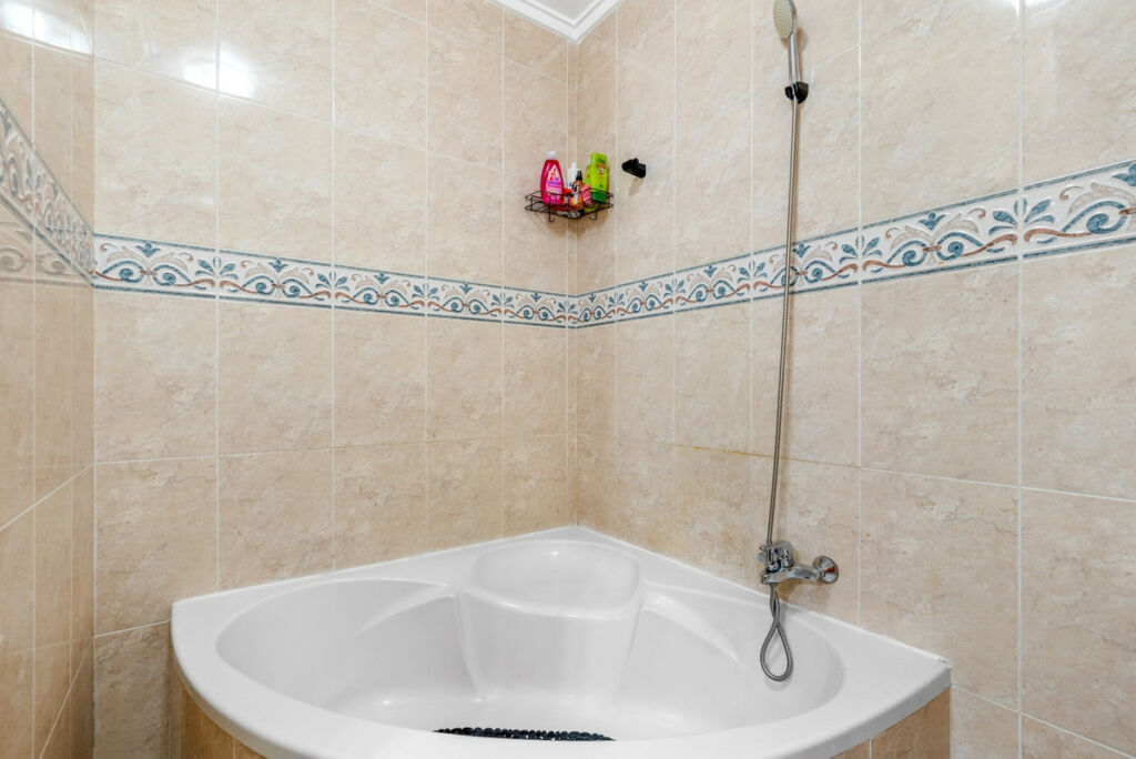 Townhouse Dona Pepa Alicante - image 21