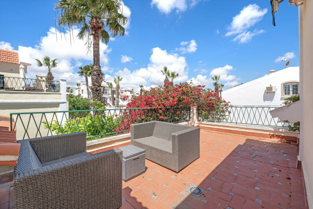 Detached Villa Orihuela Costa Alicante - image 22