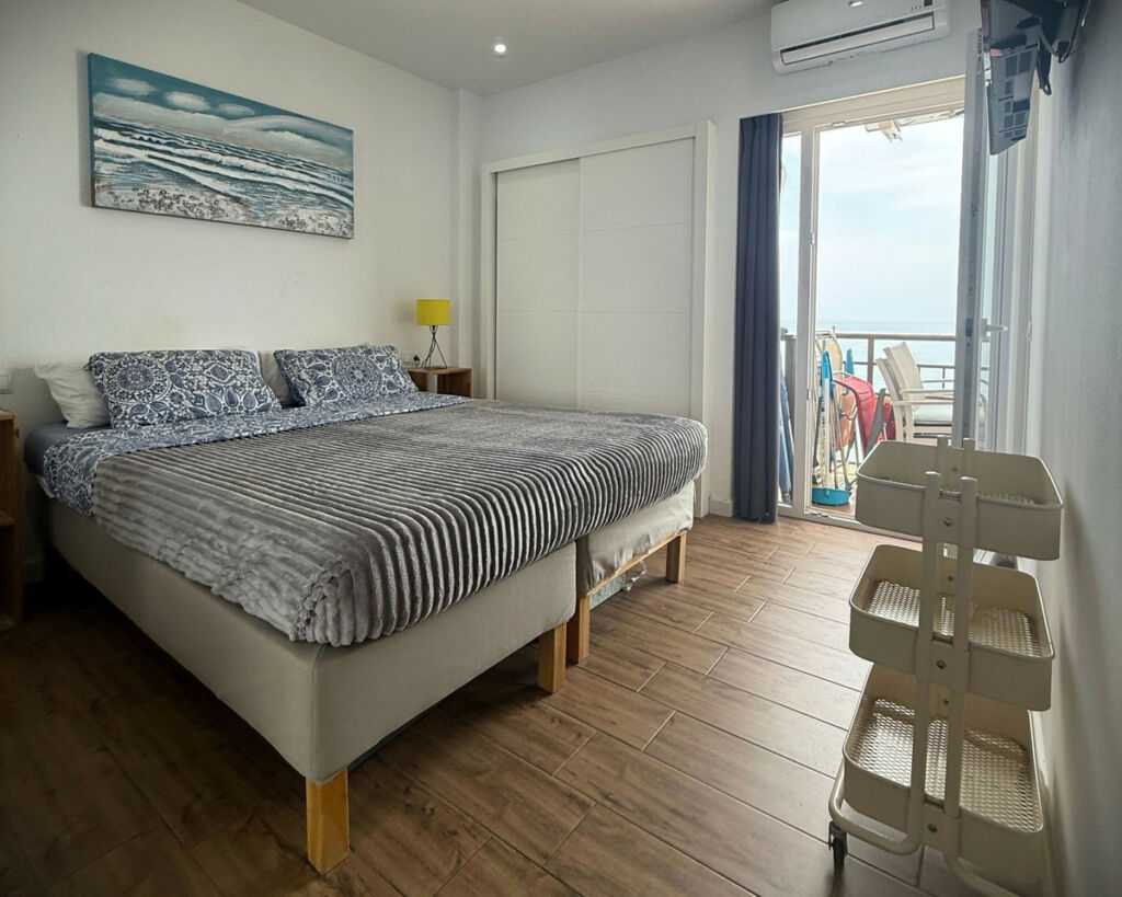 Middle Floor Apartment Fuengirola Málaga - image 5