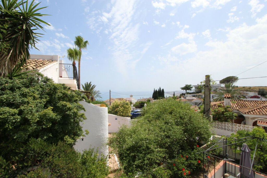 Detached Villa La Capellania Málaga - image 22