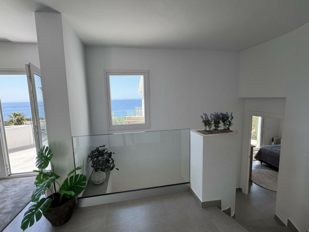 Detached Villa Riviera del Sol Málaga - image 22