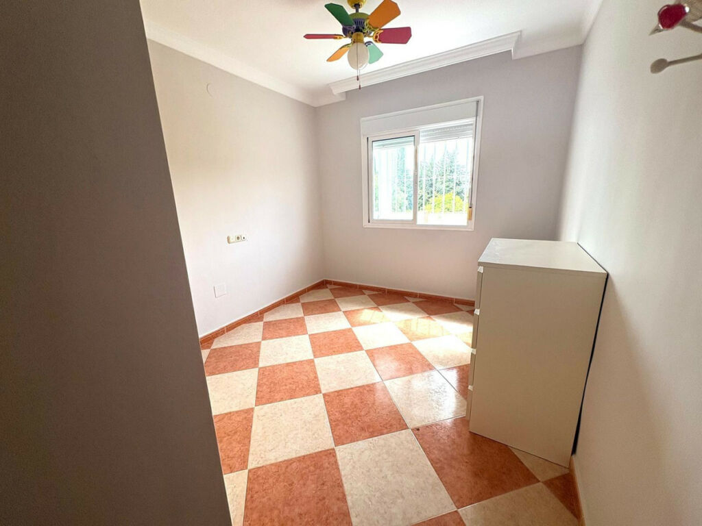 Detached Villa Alhaurín de la Torre Málaga - image 22