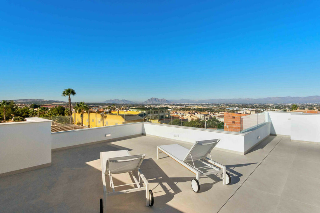 Detached Villa Rojales Alicante - image 22