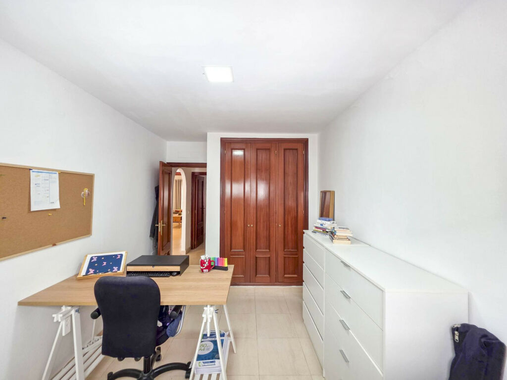 Middle Floor Apartment San Luis de Sabinillas Málaga - image 22