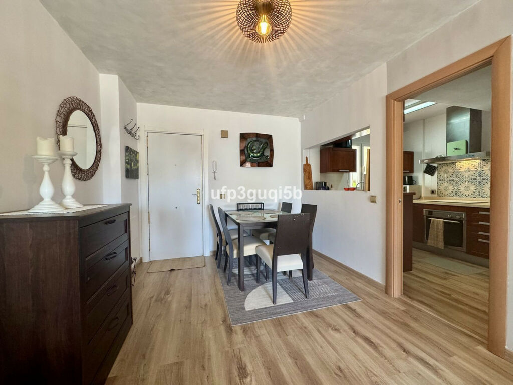 Middle Floor Apartment Torrequebrada Málaga - image 22