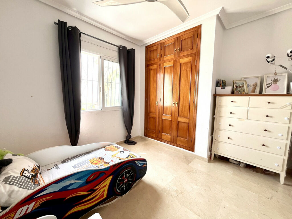 Detached Villa San Miguel de Salinas Alicante - image 22