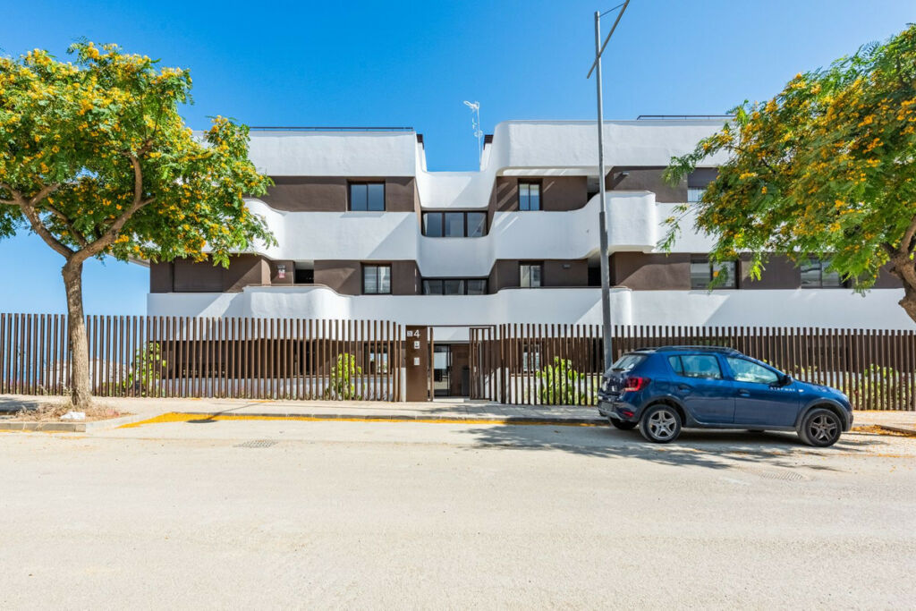Middle Floor Apartment Estepona Málaga - image 22
