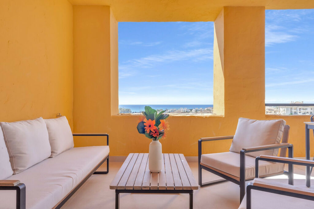 Middle Floor Apartment Estepona Málaga - image 22