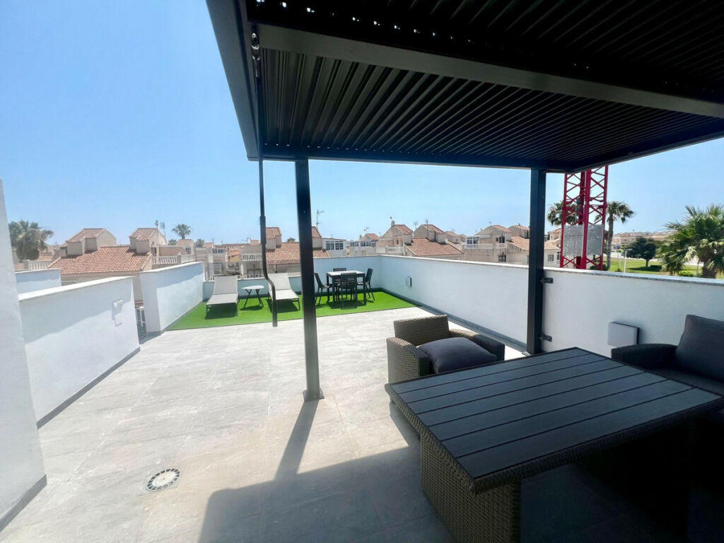 Detached Villa La Siesta Alicante - image 22