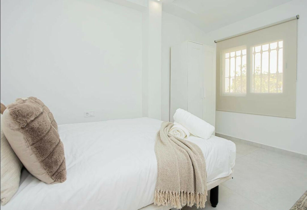 Townhouse Aloha Málaga - image 21
