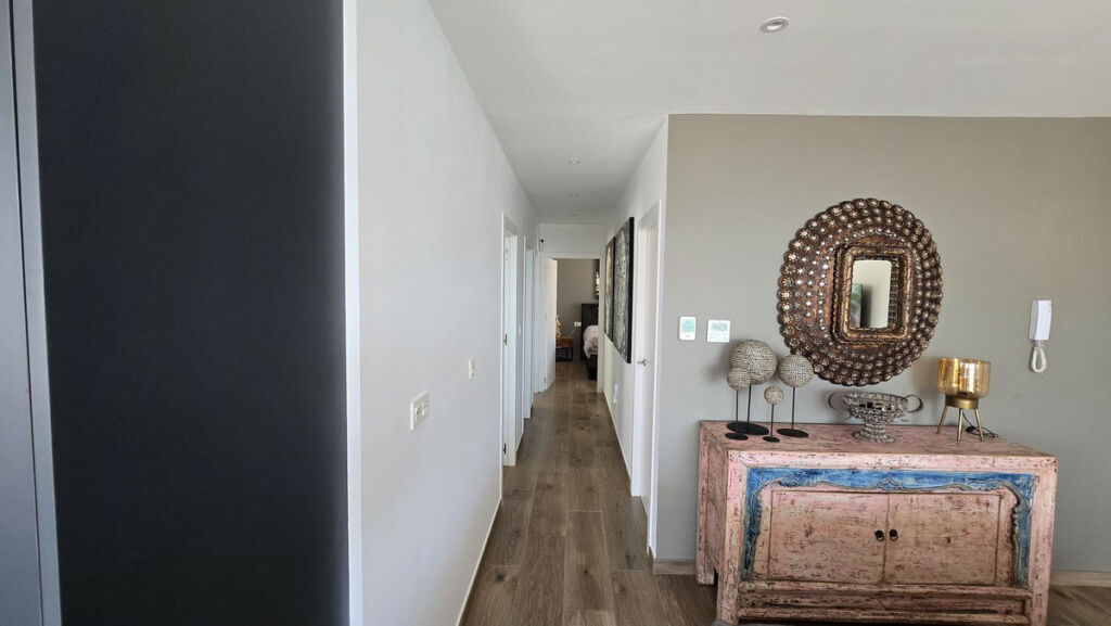 Detached Villa Los Montesinos Alicante - image 22