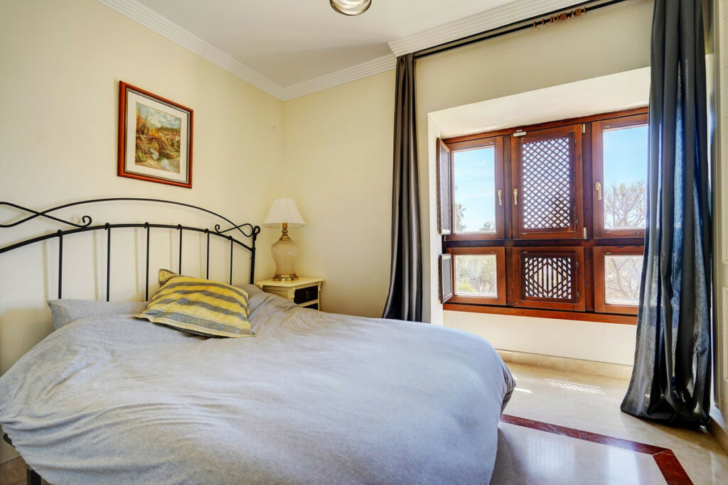 Semi-Detached House Riviera del Sol Málaga - image 22
