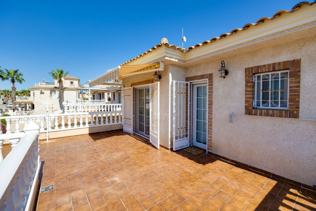 Detached Villa Orihuela Costa Alicante - image 22