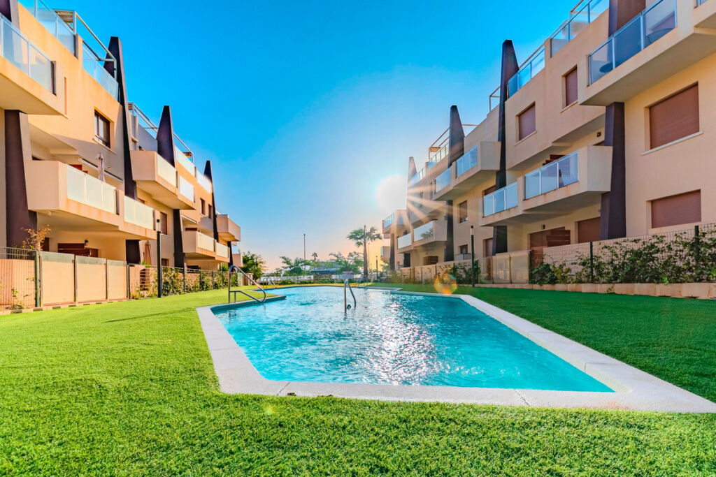 Penthouse Mil Palmeras Alicante - image 22