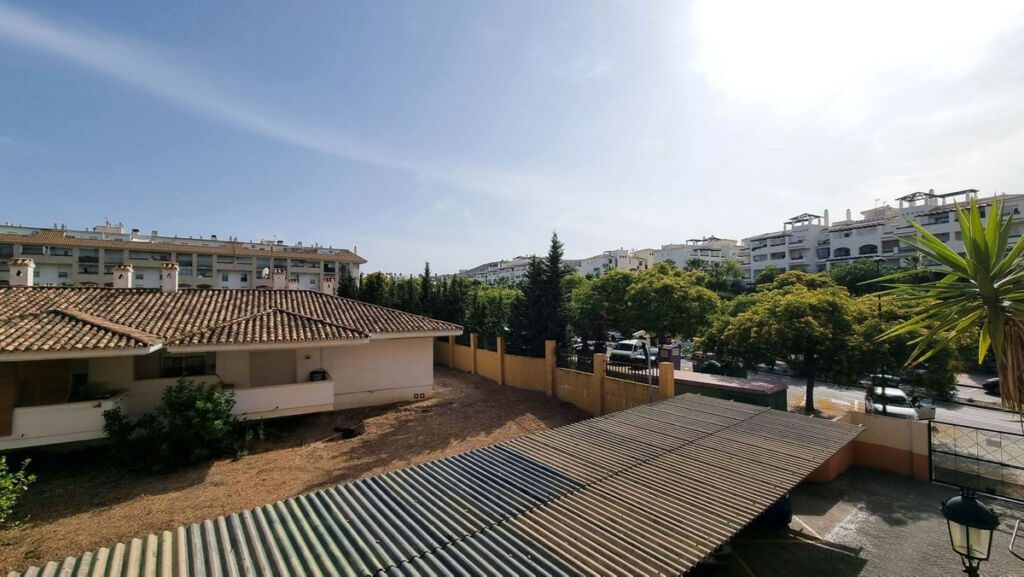 Middle Floor Apartment San Luis de Sabinillas Málaga - image 22