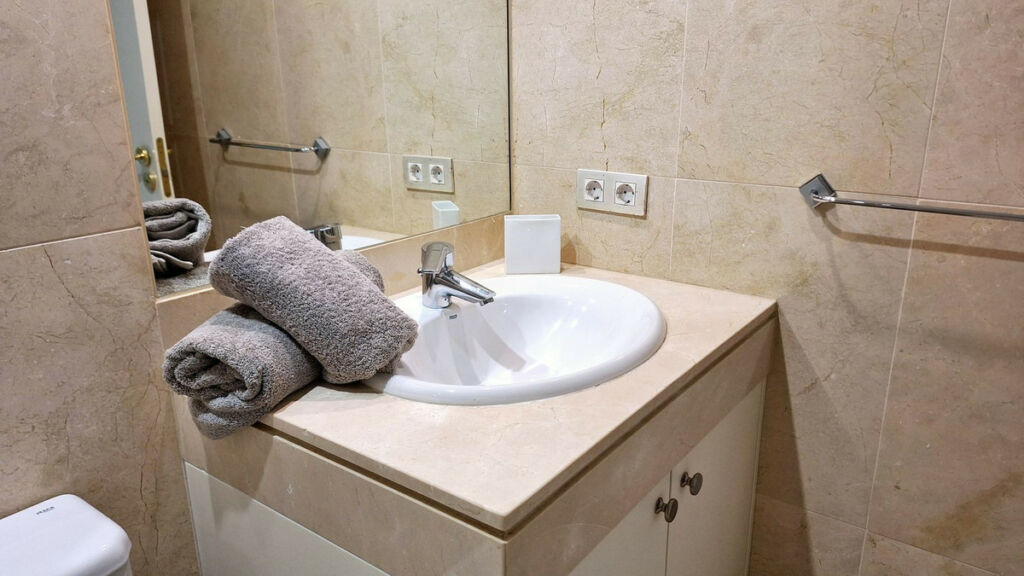 Ground Floor Apartment La Duquesa Málaga - image 22